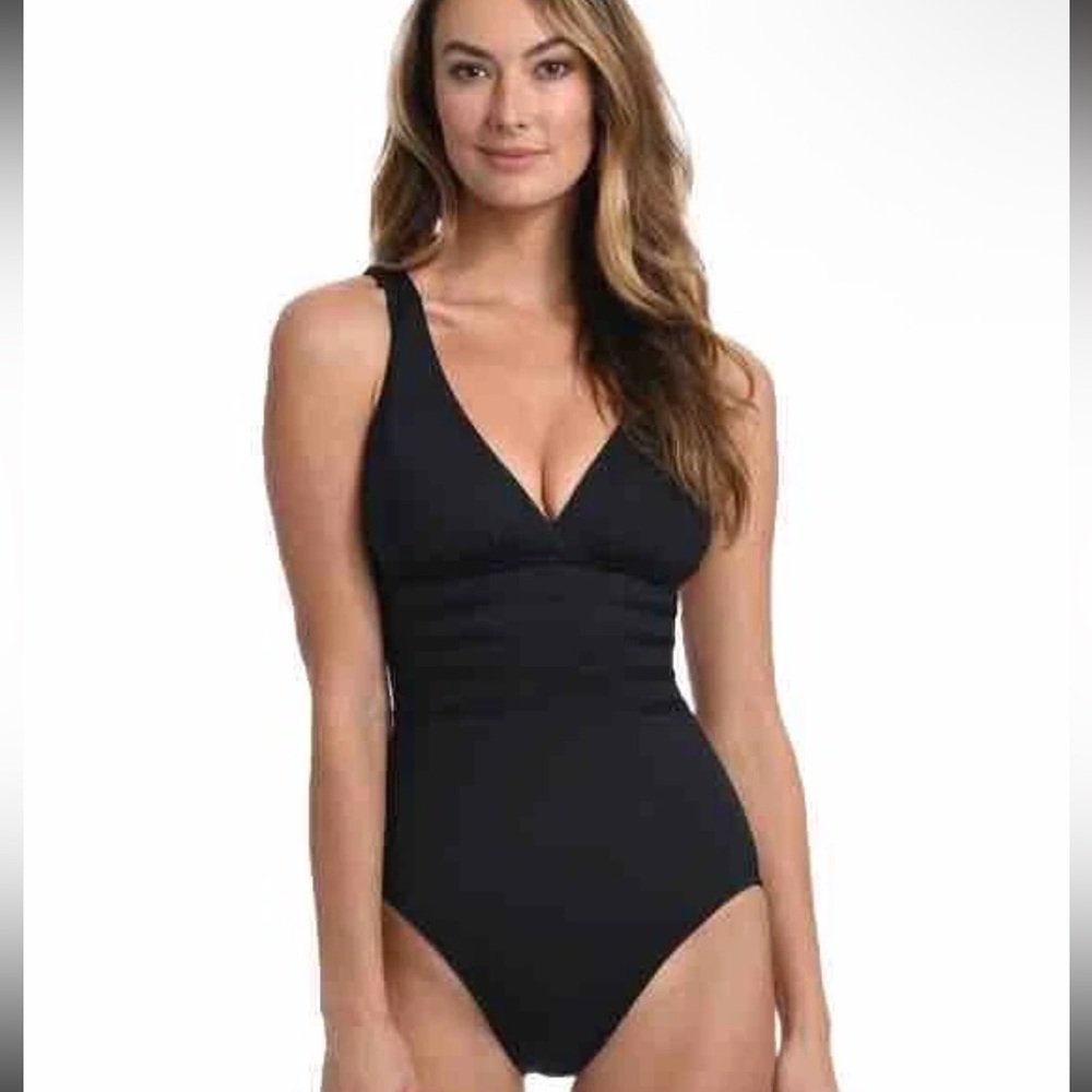 La Blanca Island Goddess Multi-Strap Cross-Back One-piece swimsuit BLACK Sz. 16
